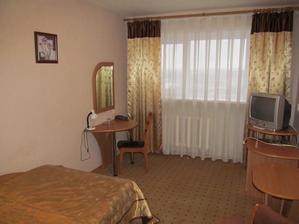 Hotel Vetraz Vitebsk Room photo